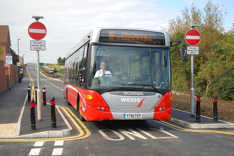 A Wessex Red no. 19 bus passes along the newly-opened Cheswick Bus Link.